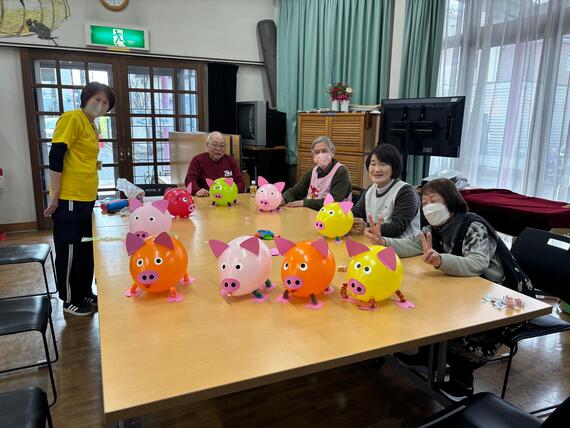 つくって遊ぼうの写真