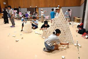紙コップタワー