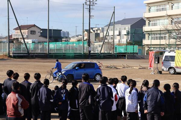 西中学校の交通安全教室の写真2