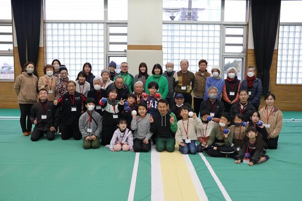 ボッチャ体験教室参加者集合写真