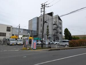 臨時駐車場2