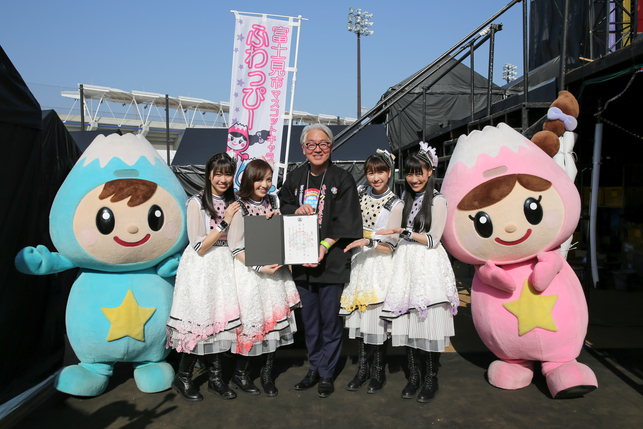 momoclo