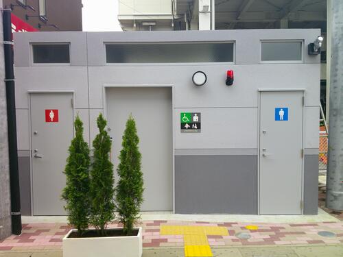 鶴瀬駅東口駅前トイレ画像